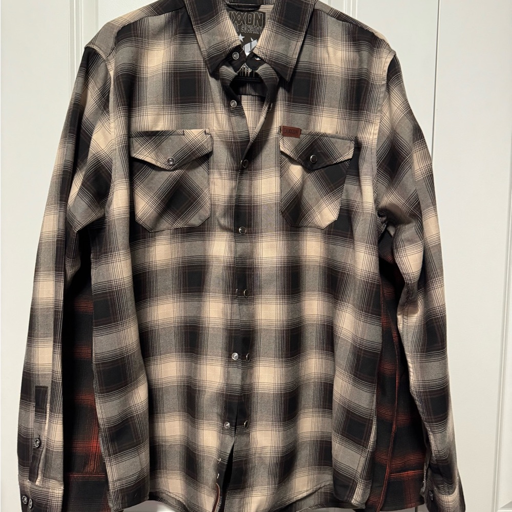 DIXXON FLANNEL CO. “The Chippy”
 Snap Button-Up Shirt